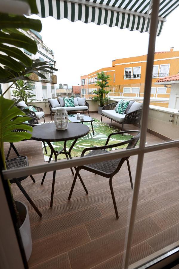 Glass Boutique - Rooms & Suites Marinha Grande Exterior photo